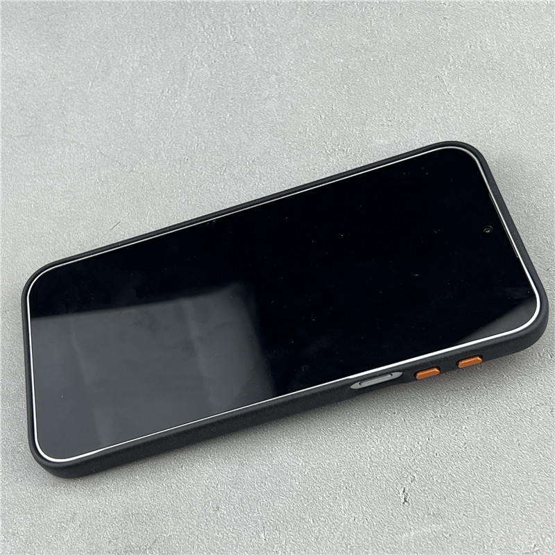 Роскошный матовый противоударн – обзор и цена Huawei Pura 70